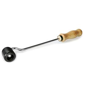 ULTIMATE ROLLER PRO XL валик металевий на подовженій консолі 42 см з дерев'яною ручкою